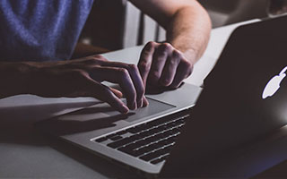 曼联不排除冬窗签人，但重大交易要等到明年夏窗